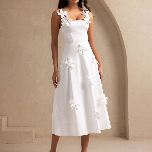 White Elegant Women's 3d Flower Sleeveless Sling Maxi Dress - Picture 3 of 8